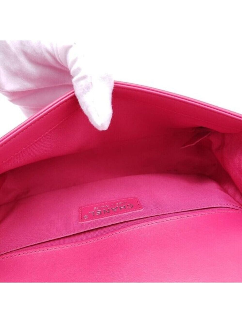 Authentic Chanel Boy Bag Red Quilted Leather Medium Flap Silver Chain CC Logo - Picture 16 of 16
